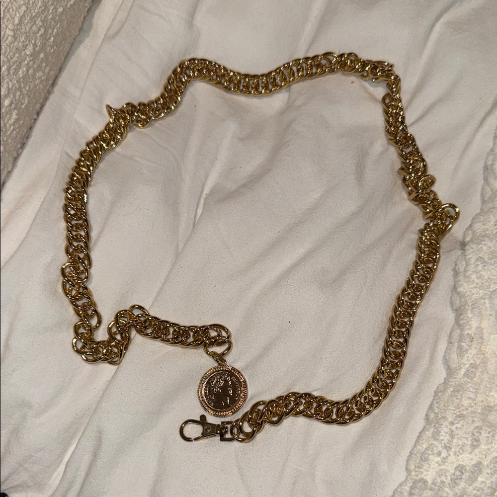 Gold Chain Belt with Medallion- Bebe one size
